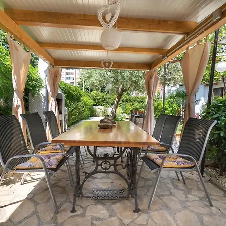 Mario 2 Διαμέρισμα Πούλα